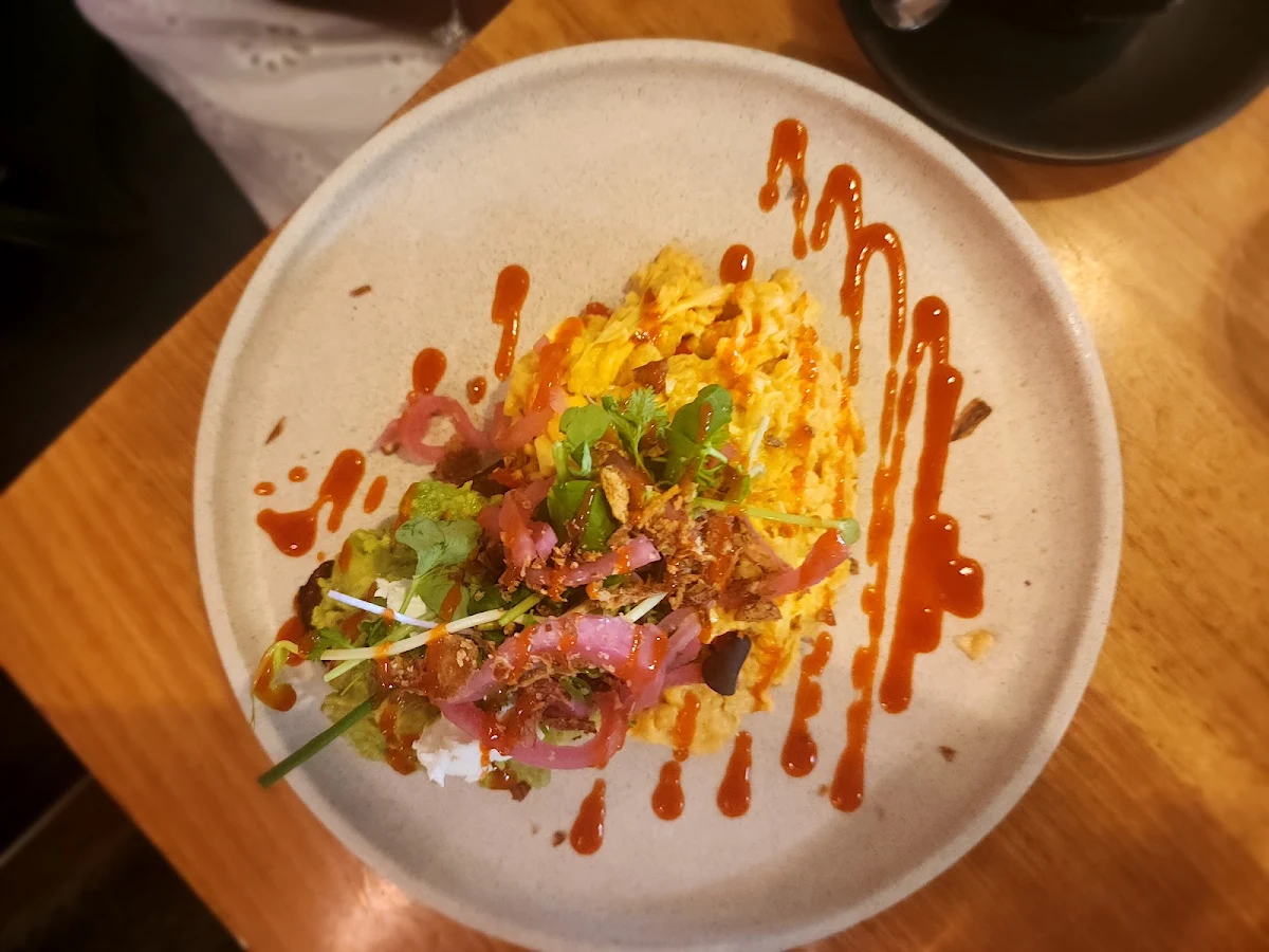 Spicy Scrambled Eggs