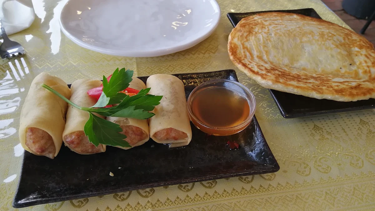 Spring Roll, Siri Thai Restaurant