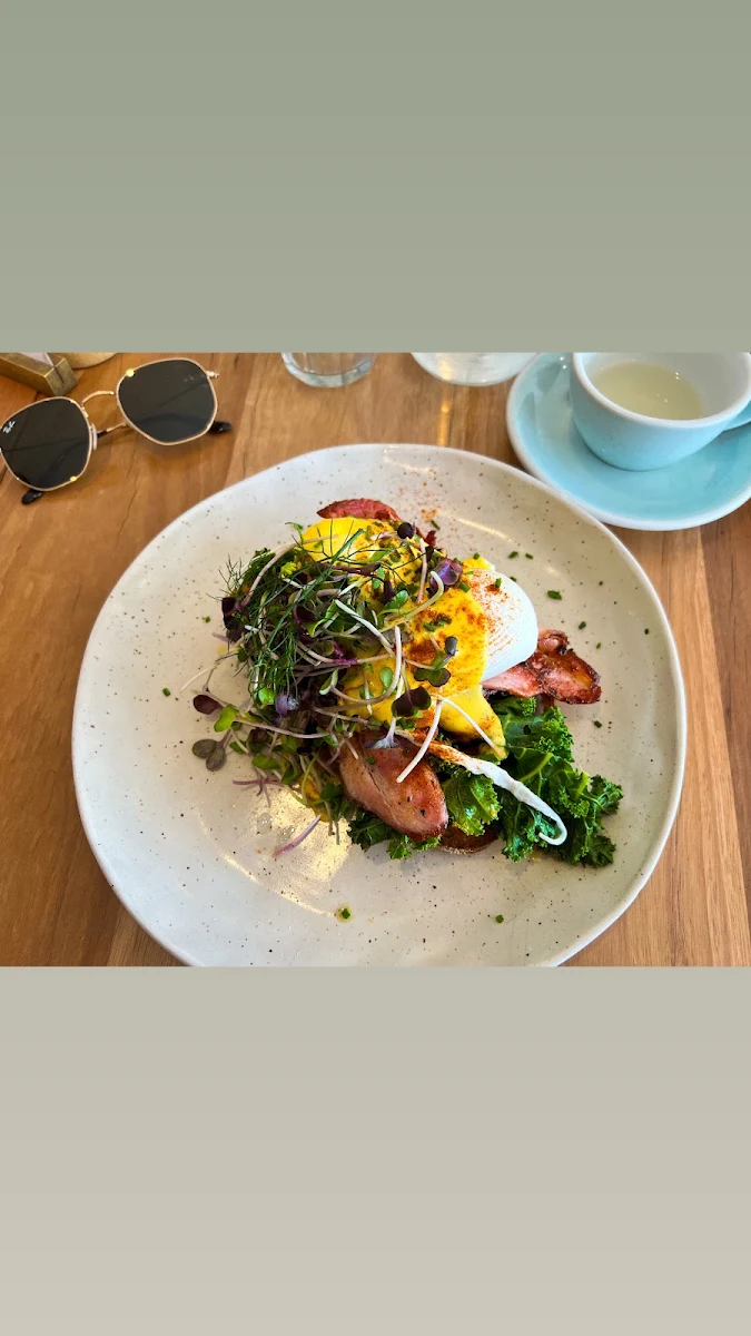 Eggs Benedict