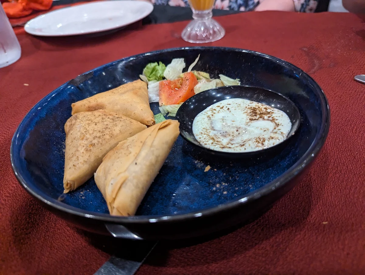 Samosa, Krish Indian Robina