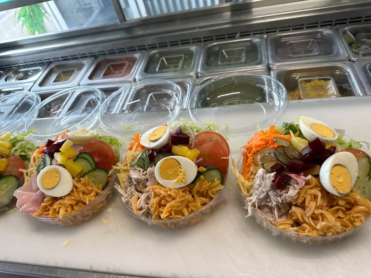 Highlights, KDs Deli