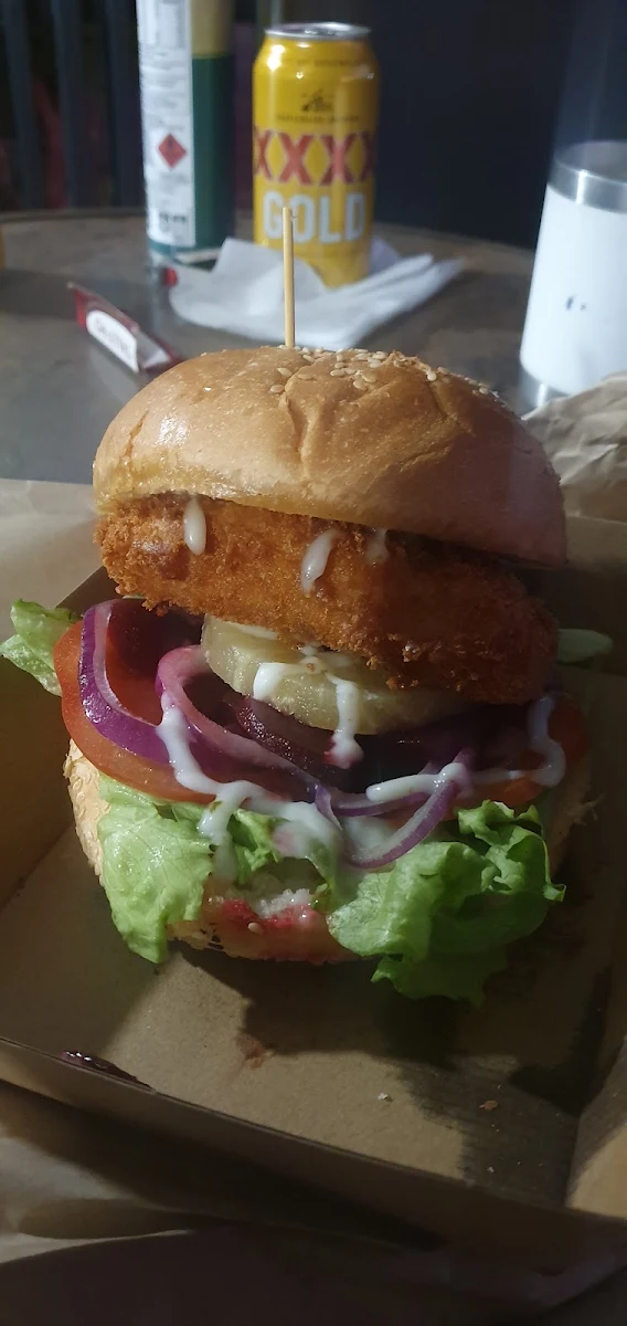 Highlights, Captain Jacks Food