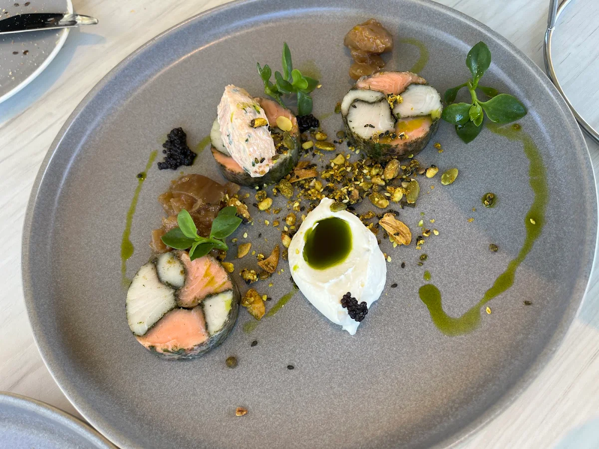 Highlights, Woodcutters Restaurant