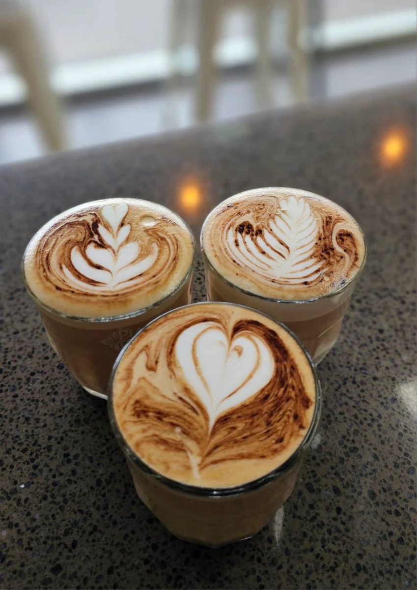 Highlights, Raven Cafe