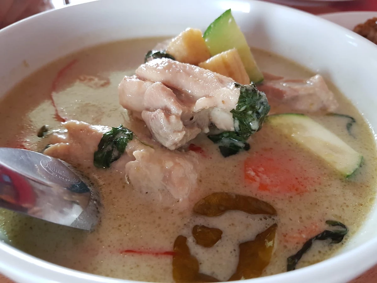 Green Curry with Rice