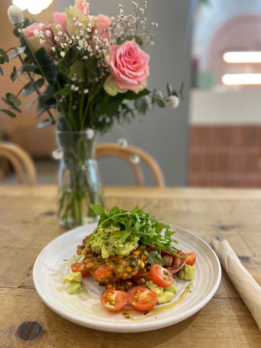 Highlights, Cafe Kaleo