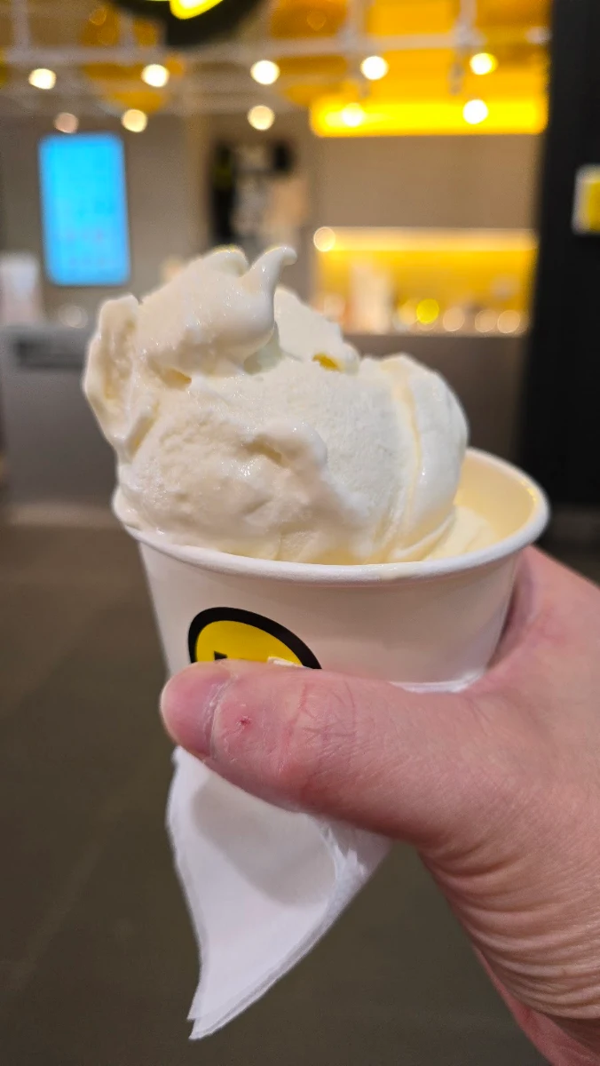 Salted Egg, Big Comma Gelato & Coffee