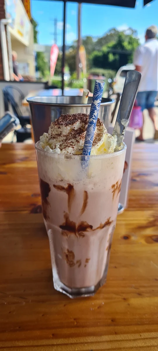 Ice Chocolate, Cafe on Main
