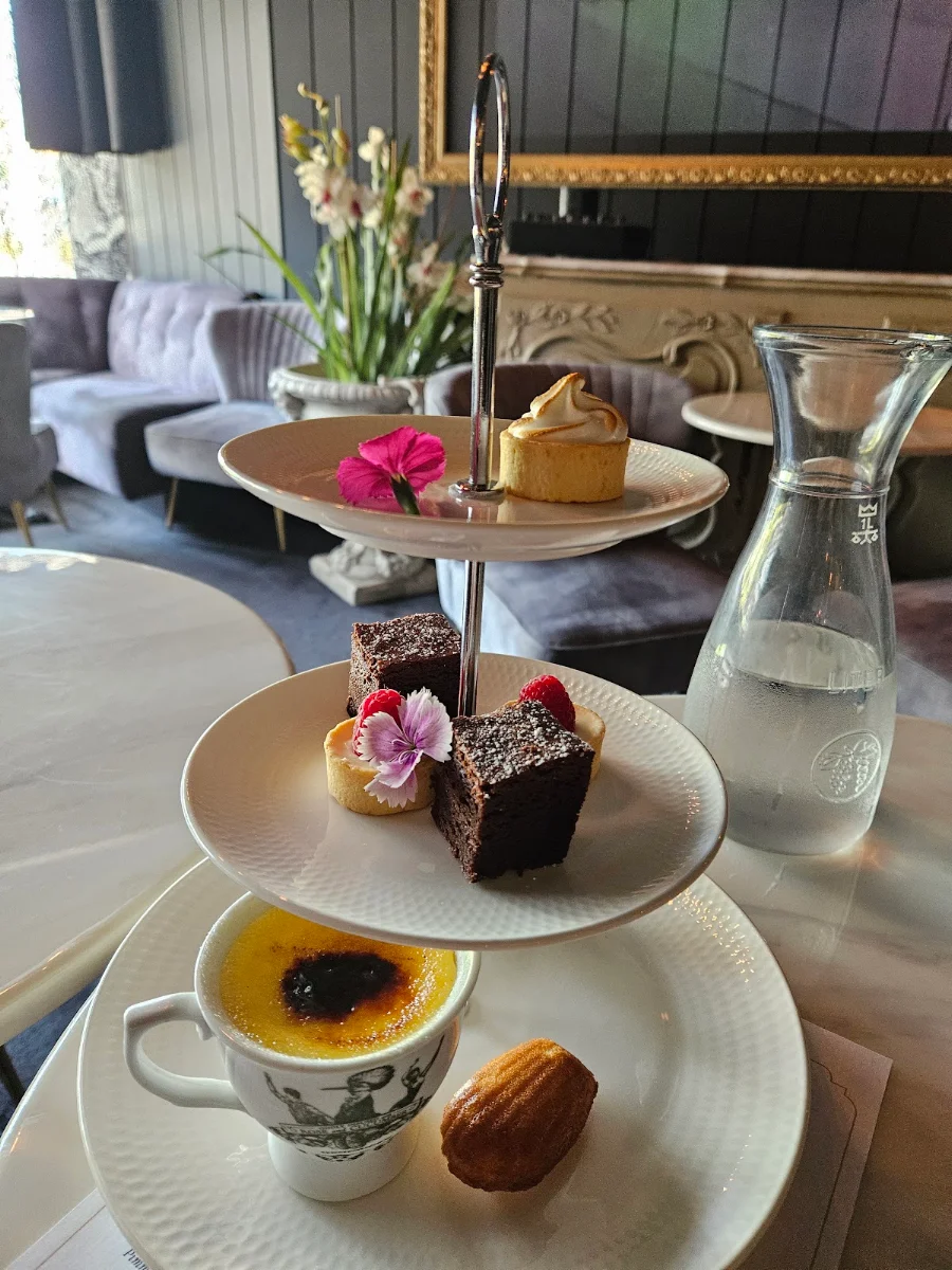 Sweet Selection Vegetarian High Tea
