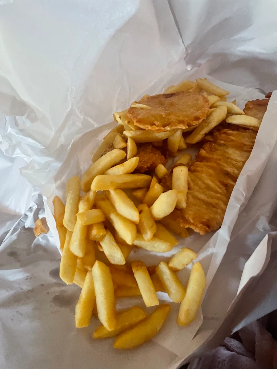 Highlights, Eaglehawk Fish N Grill