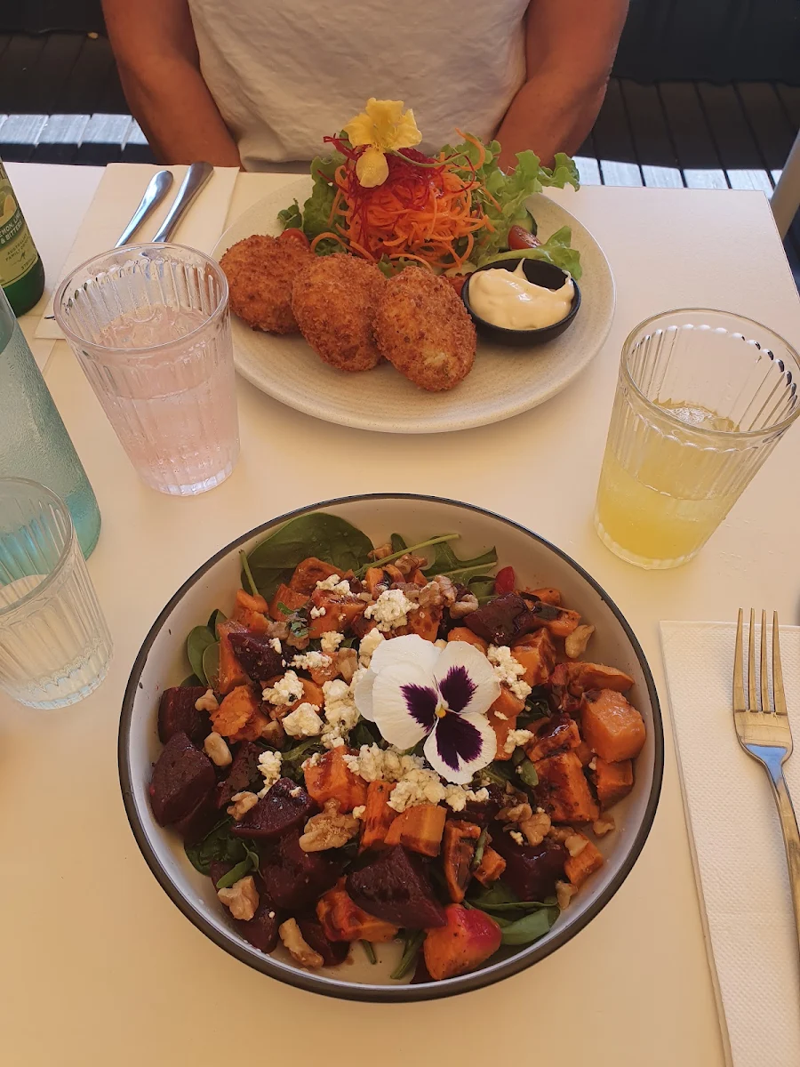 Highlights, The Lane Cafe - Restaurant.