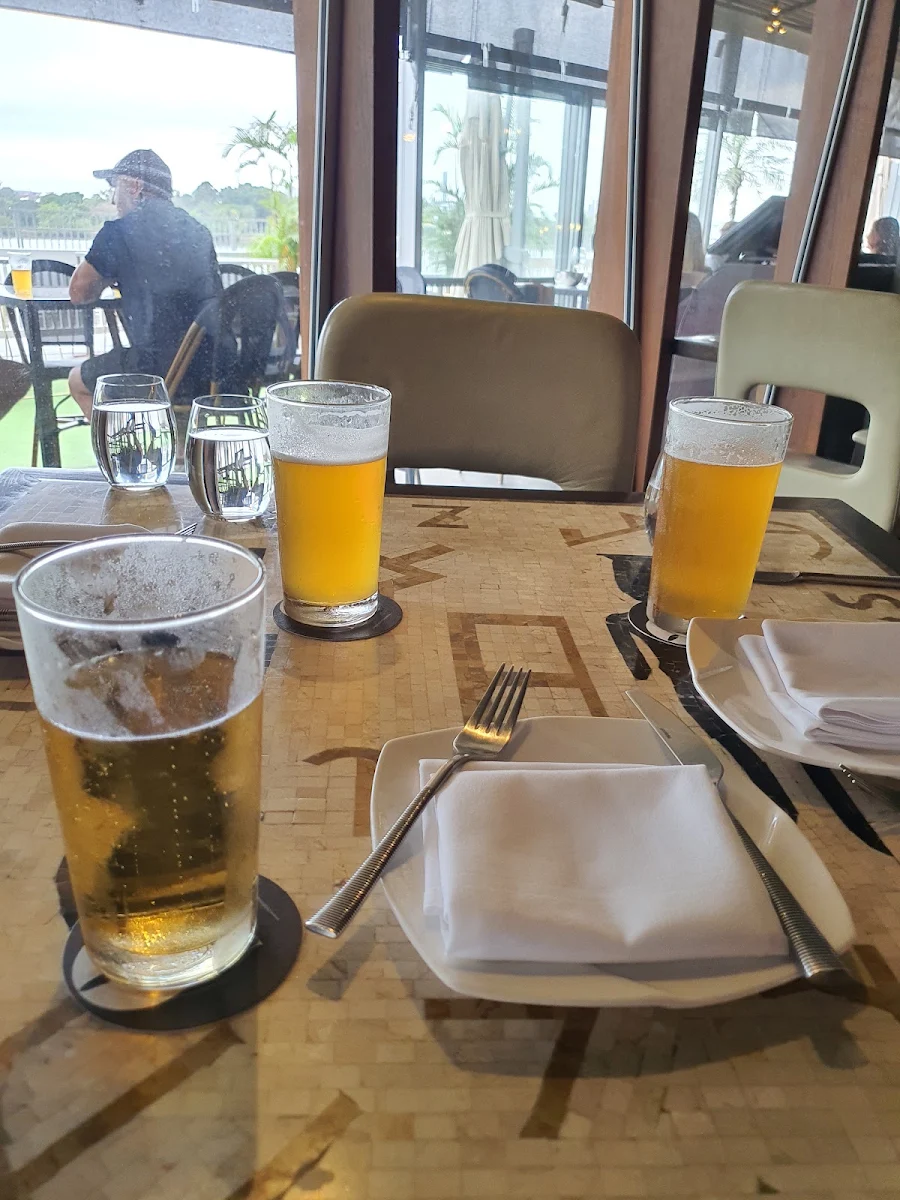 Beer, Byblós Brisbane