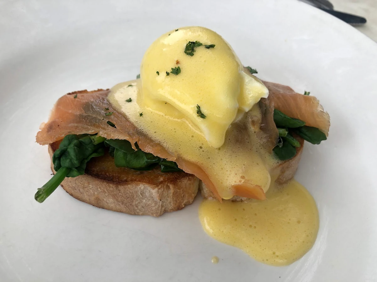 Eggs Benedict with Salmon