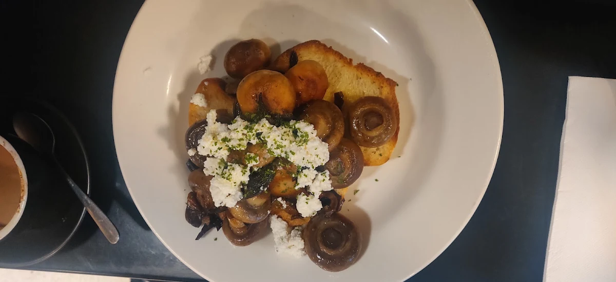 Mushrooms on Toast