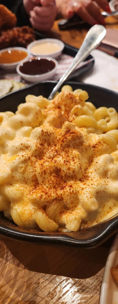 Mac'o' Cheese, TGI Fridays Frankston