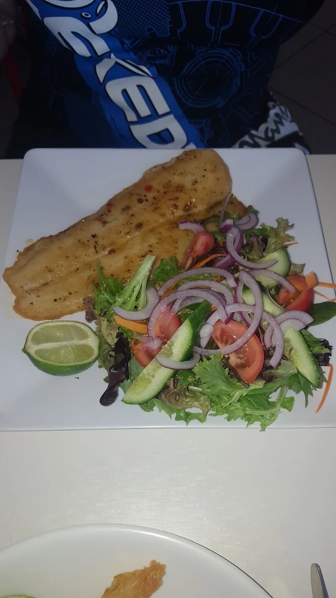 Grilled Fish and Mixed Salads