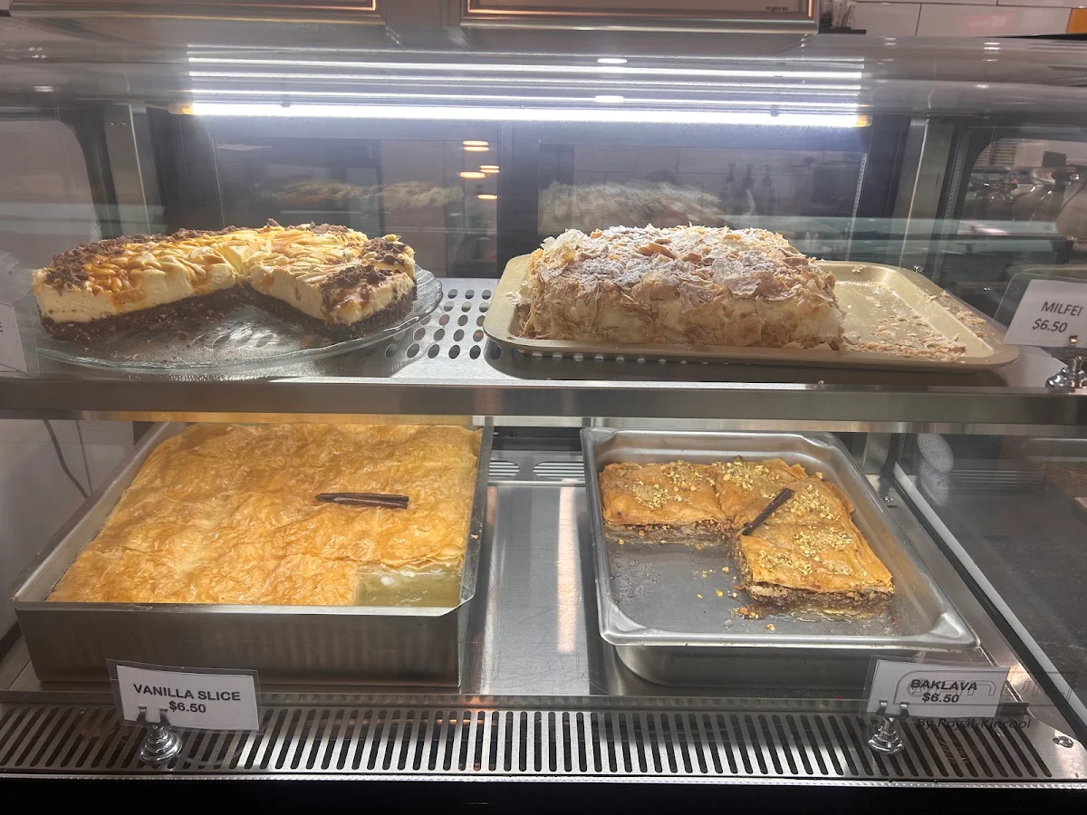 Highlights, Holtze Cafe & Greek Takeaway