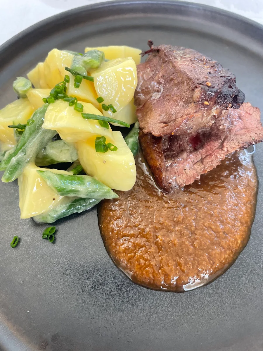 Kenilwotrh Black Angus Beef Cheek