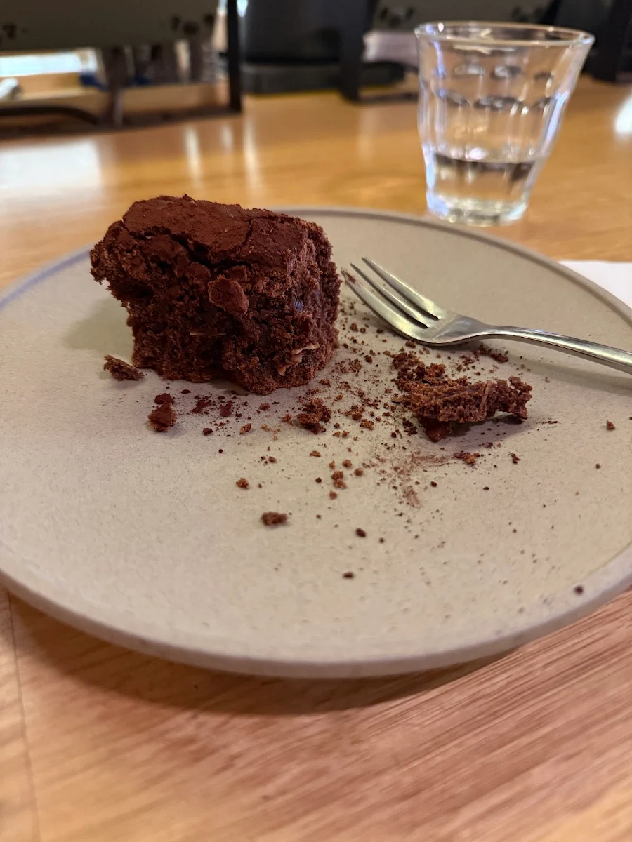 Brownie, Dukes Coffee Roasters