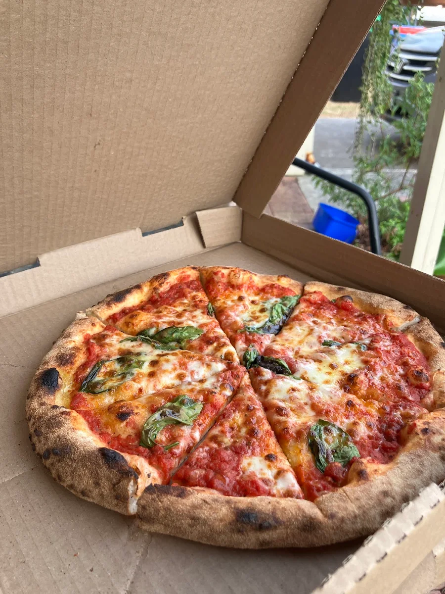 Highlights, Rejjies Woodfire Pizzeria