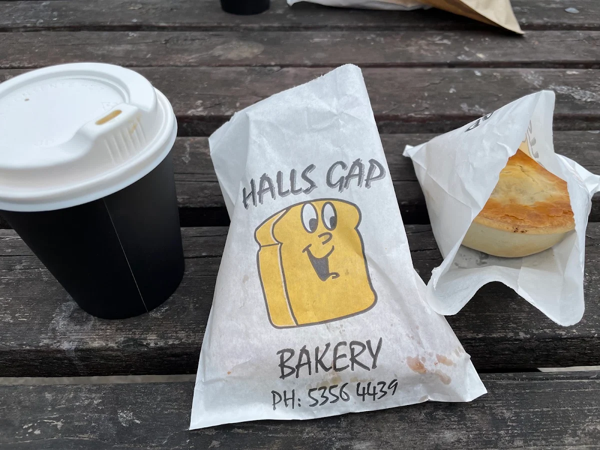 Highlights, Halls Gap Bakery