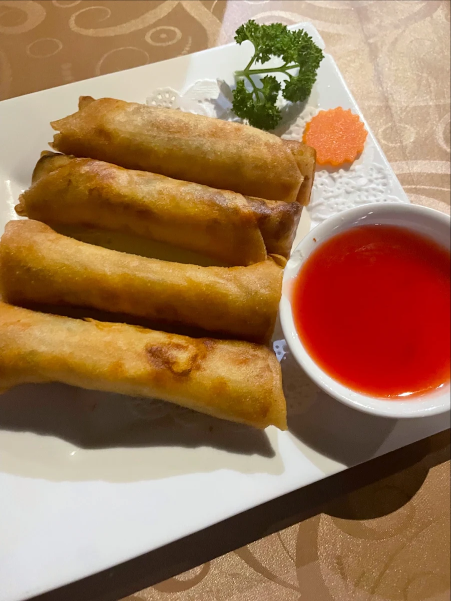 Spring Rolls, Dai's Golden Crown