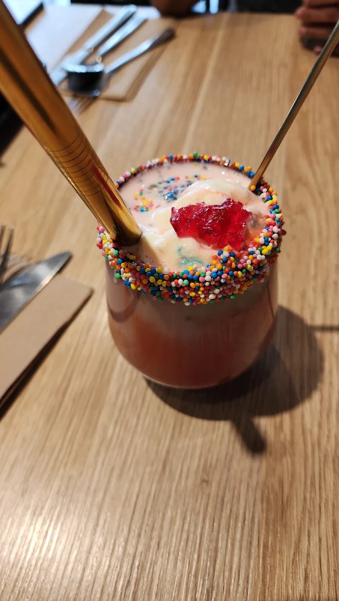 Faluda, Lankan Tucker