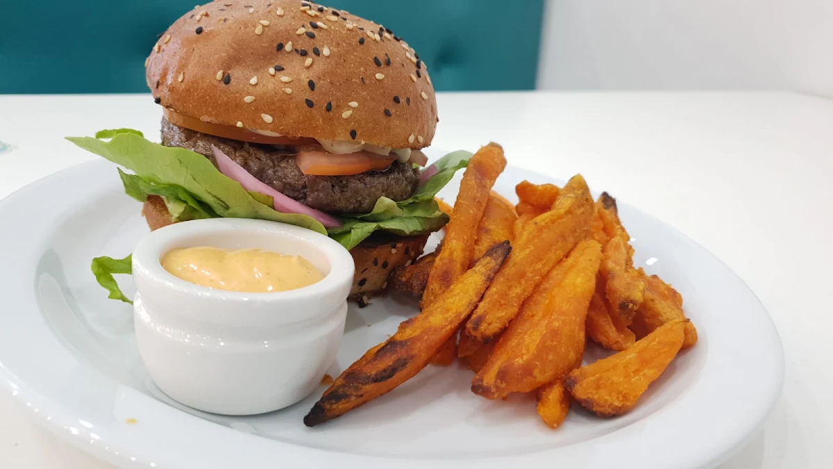 Chief Beef Burger, Nutrition Station - Liverpool