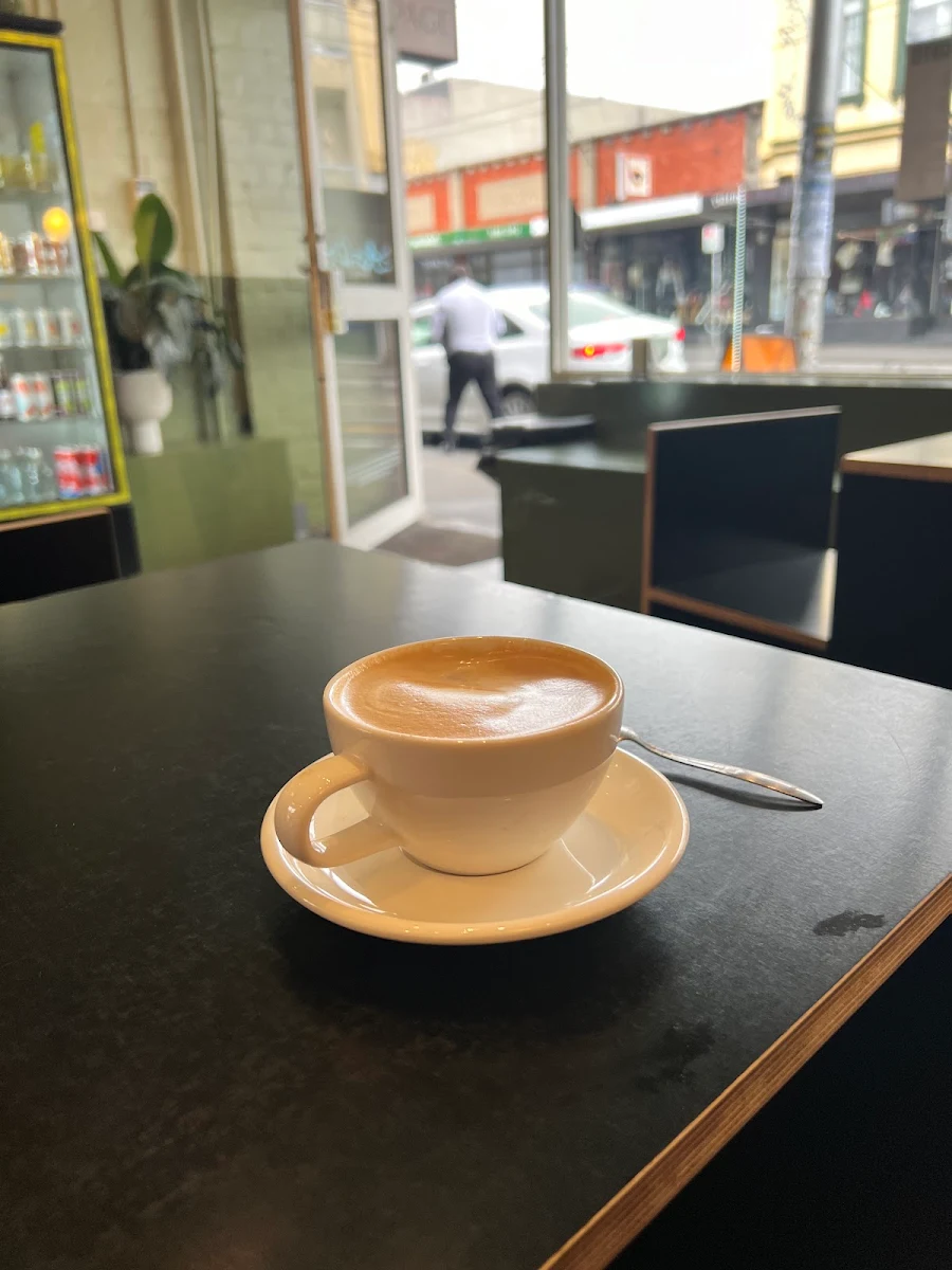 Flat White, TAKE TWO BAGELS