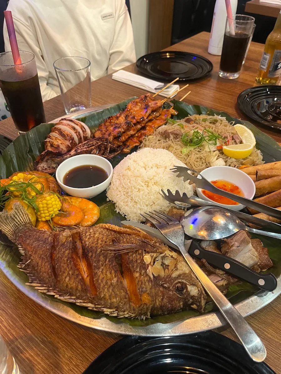 Highlights, Pinoy Lounge