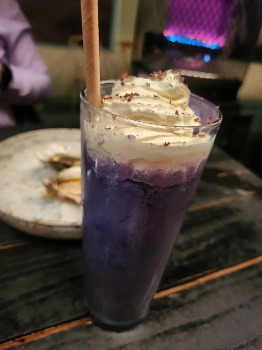 Ube, Serai