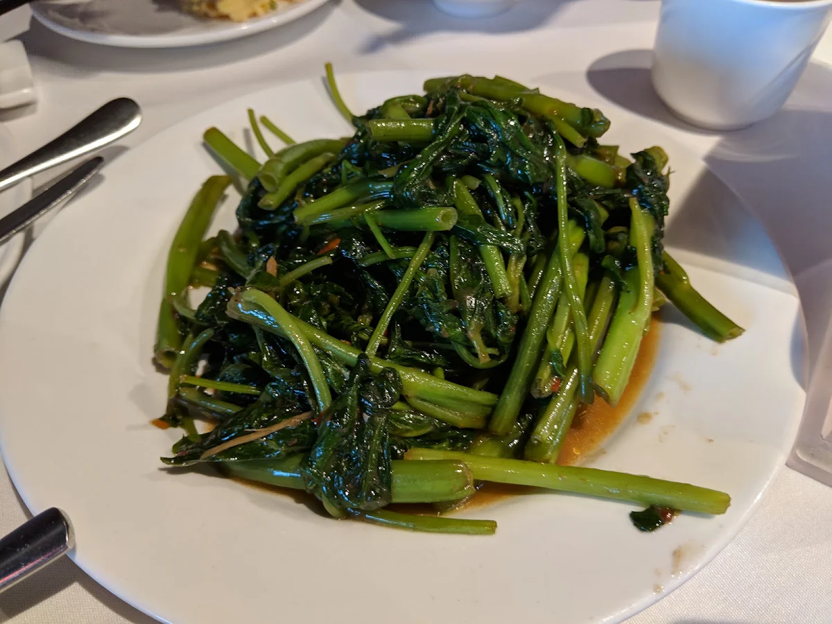 Steamed Seasonal Vegetable in Oyster Sauce