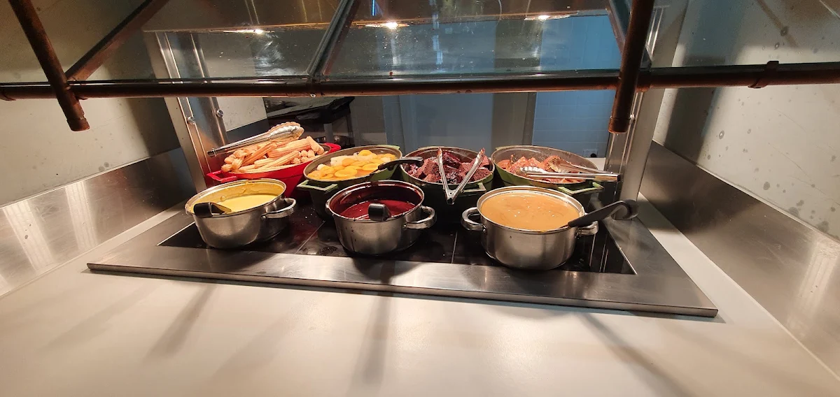 Highlights, Brighton Metro Hotel