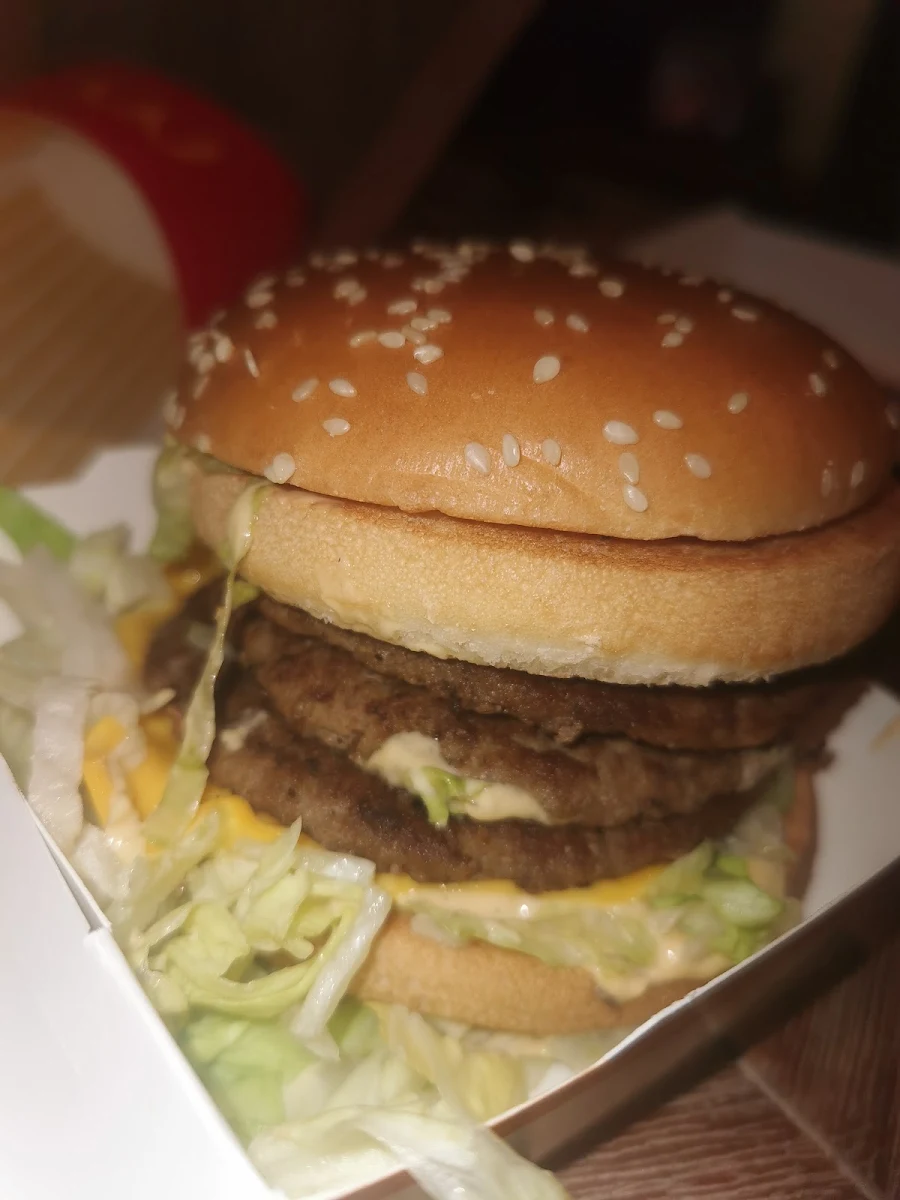 Highlights, McDonald's Edens Crossing