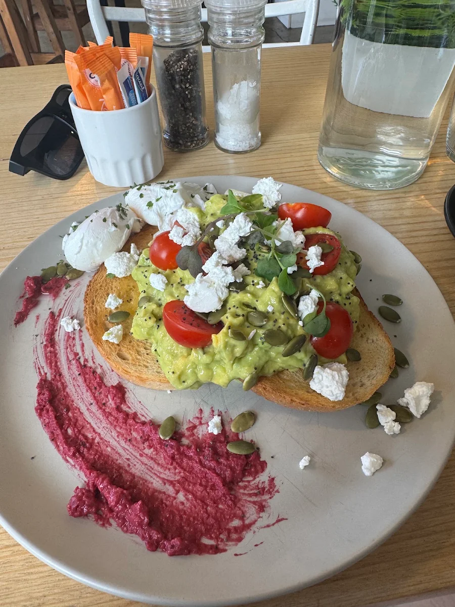 Highlights, Somerset Cafe