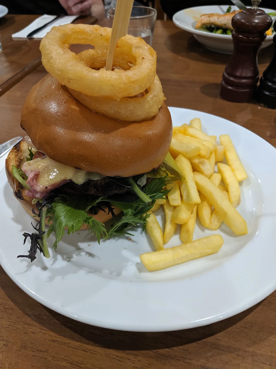 Royal Burger