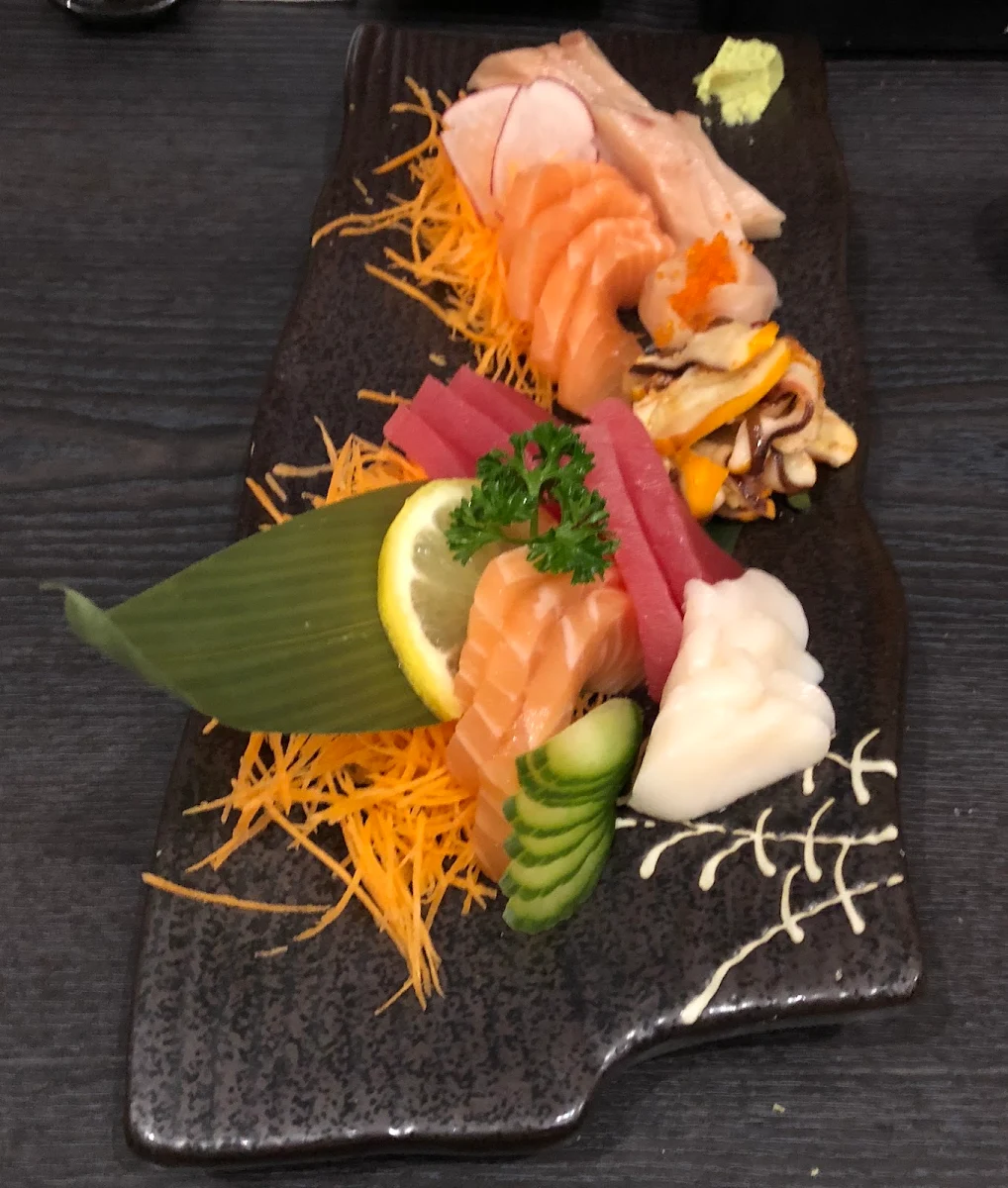 Assorted Sashimi Set, HANAMI Japanese Restaurant