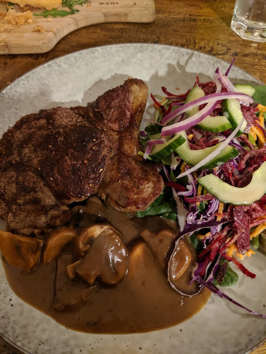 Highlights, The Light Horse Hotel Murrumburrah
