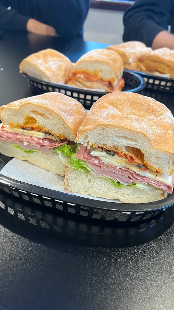 Highlights, Dom Panino