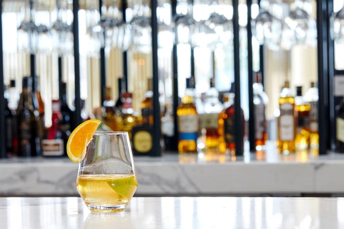 Highlights, Helix Bar & Dining