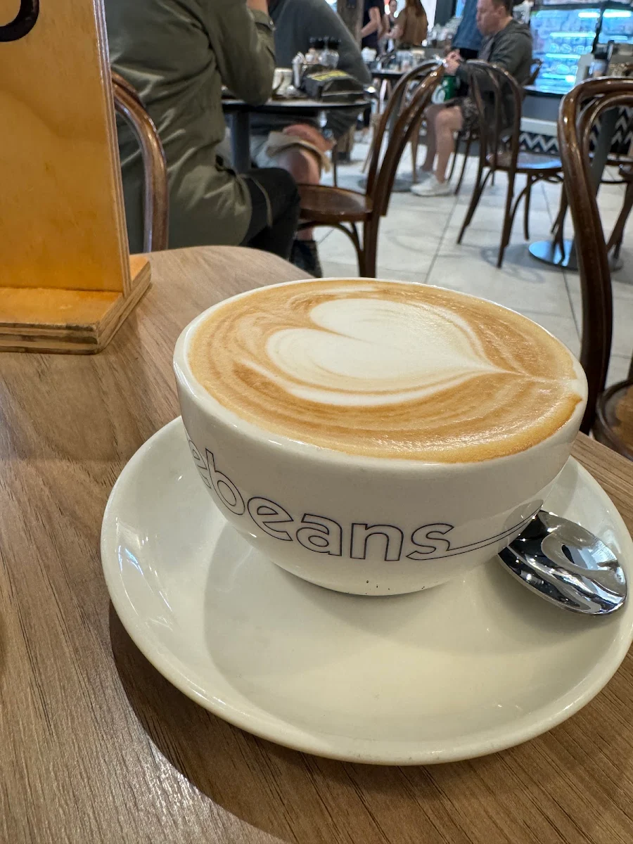 Weak Flat White, Three Beans Warriewood Square