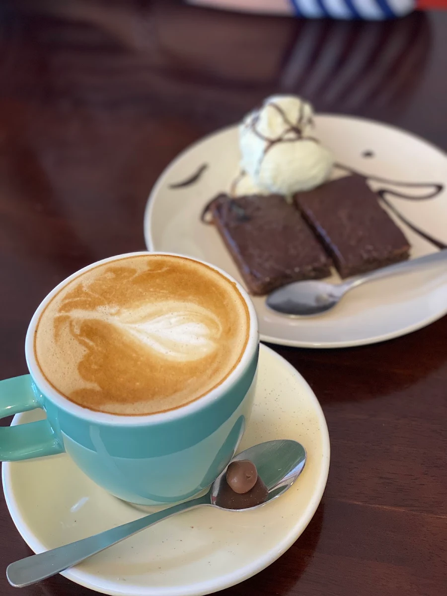 Highlights, KELI CAFE