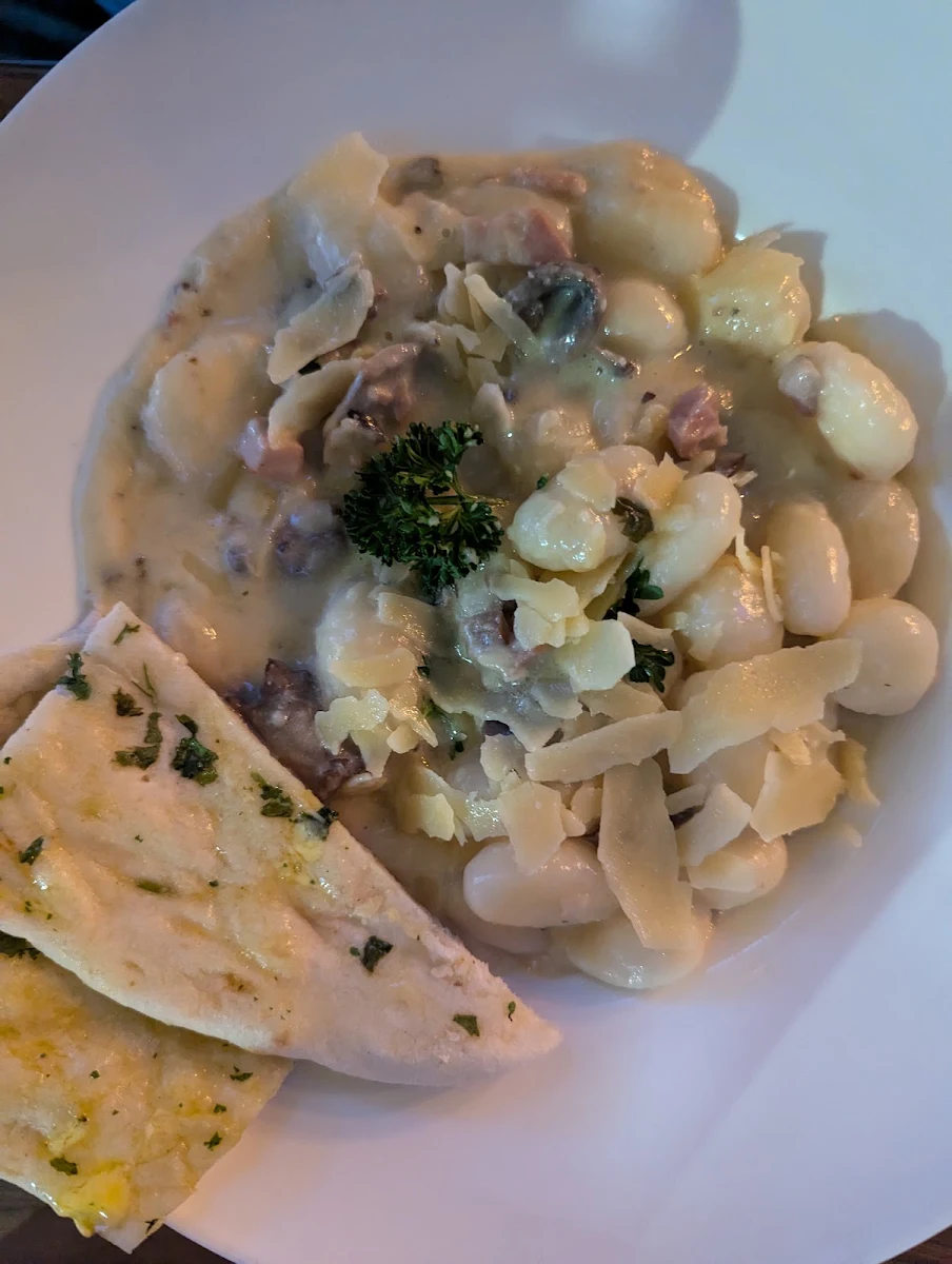Gnocchi Carbonara