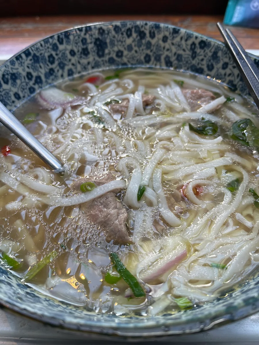 Highlights, Pho Nung 123