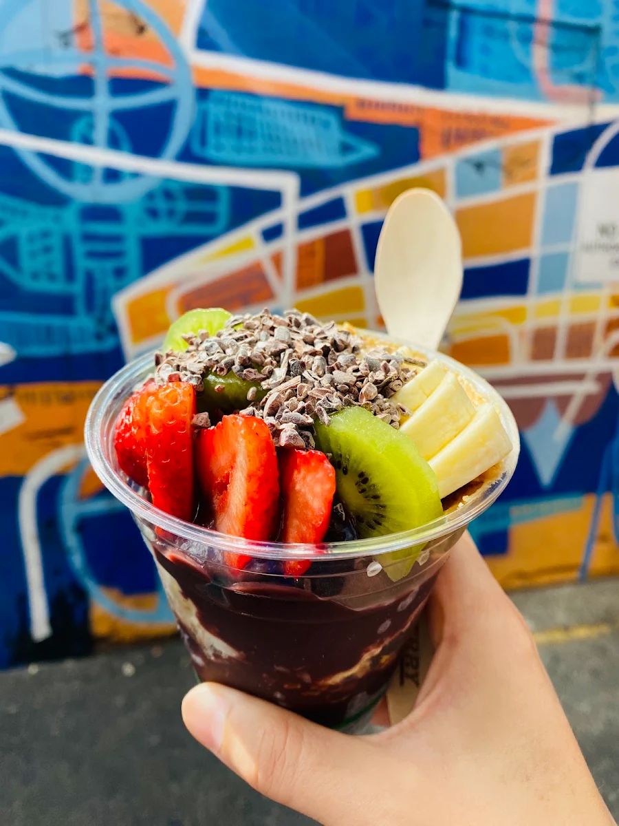 Highlights, Oakberry Acai Perth CBD