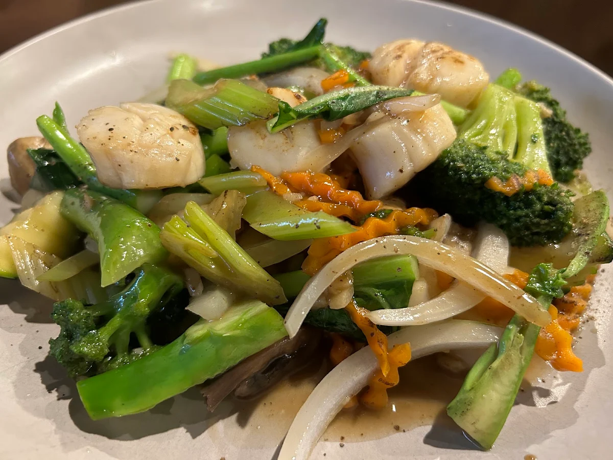 Stir Fried Scallops 56
