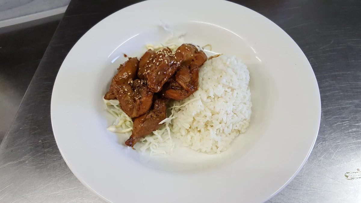 BBQ Beef with Rice, Komo Sushi