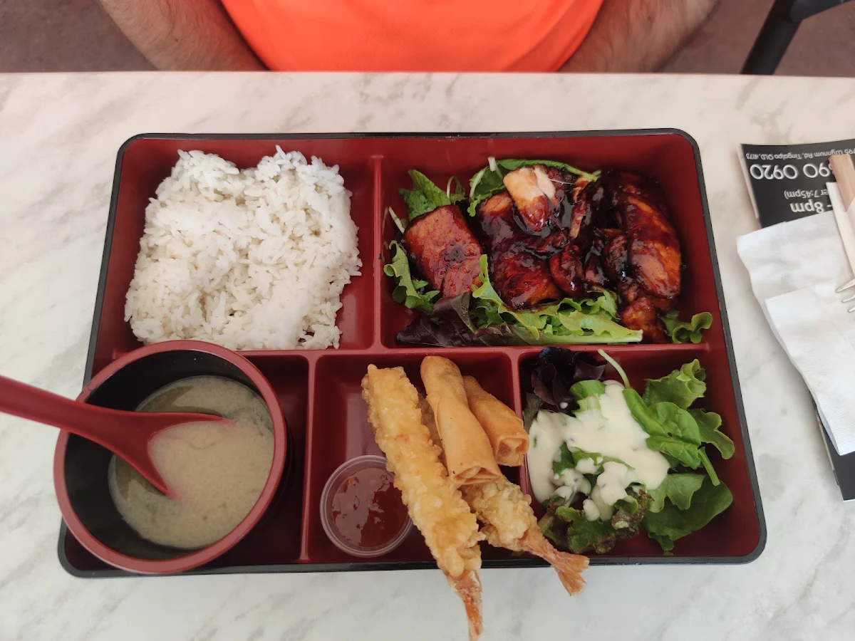 Salmon Bento, Komo Sushi