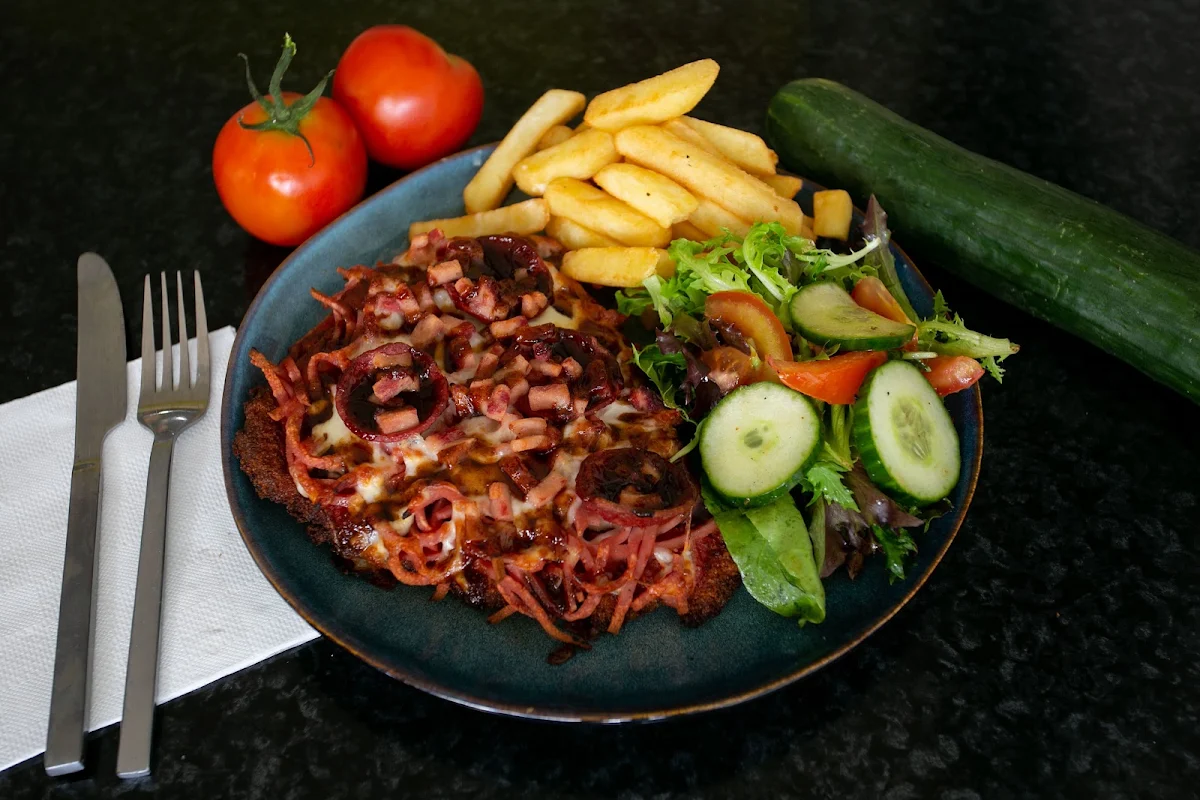 Highlights, Vincent's Pizza & Pasta