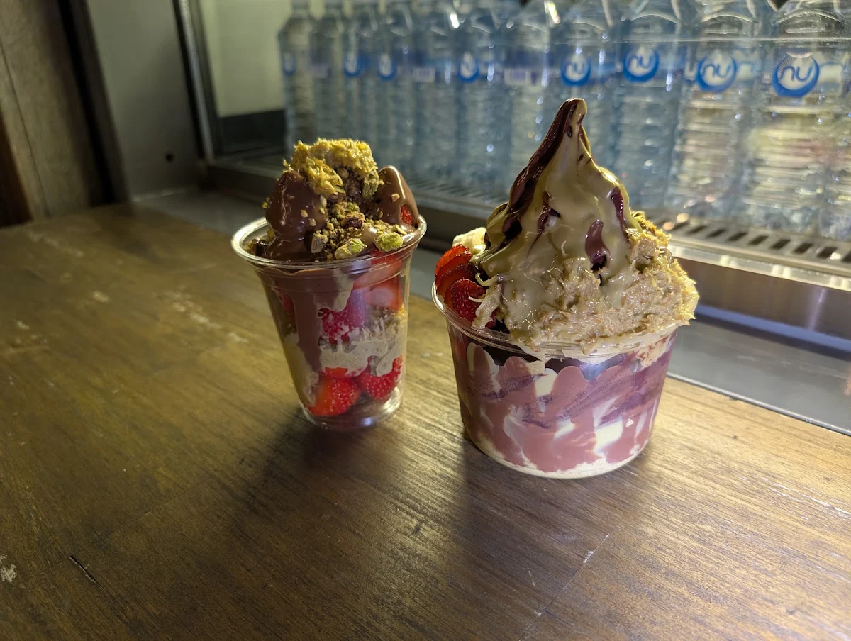 Highlights, Hello Açai